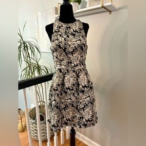 Abercrombie & Fitch formal cocktail mini dress with pockets — Size Medium